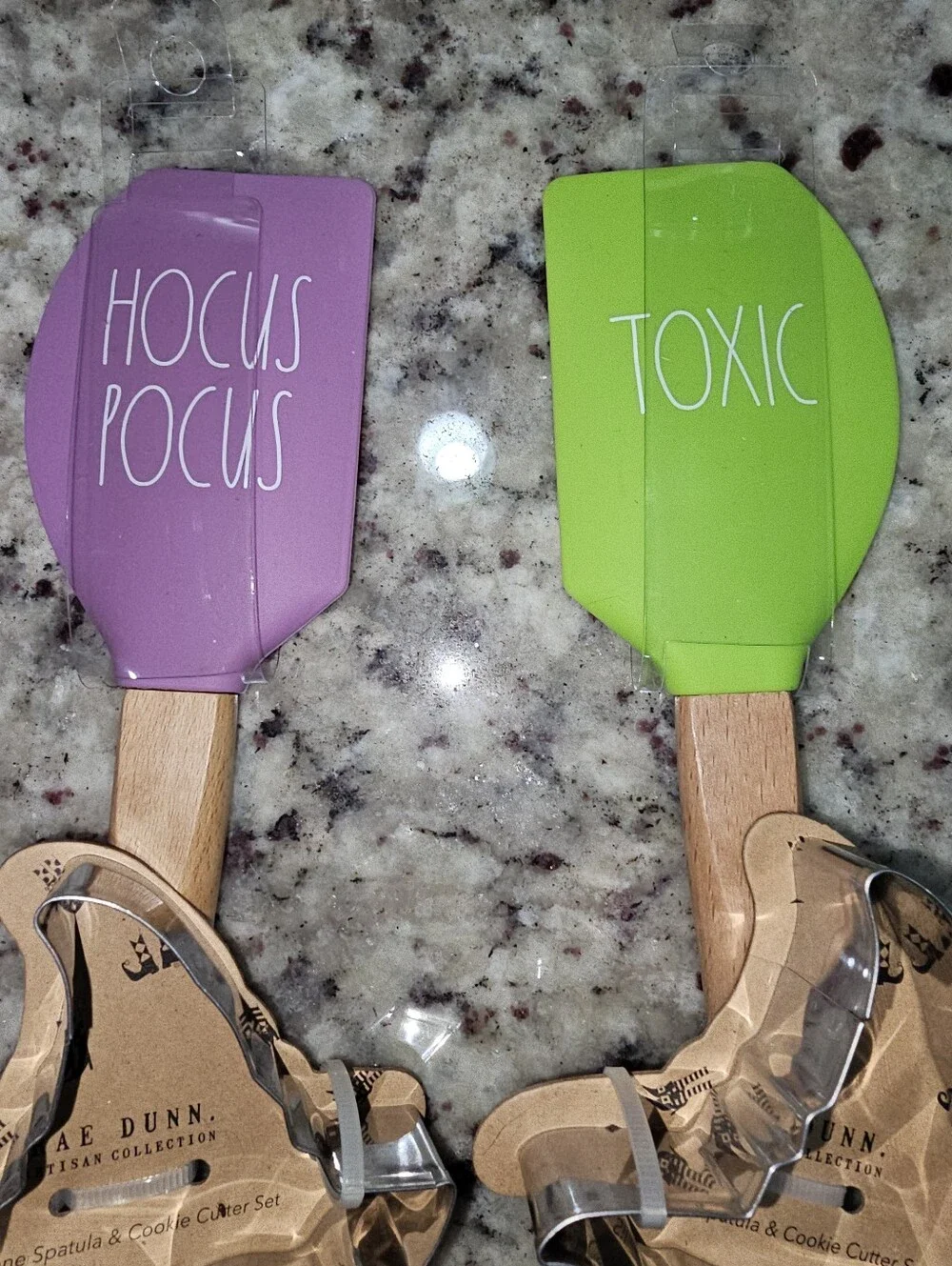 Rae Dunn Halloween Spatula & Cookie Cutter Set - Hocus Pocus & Toxic